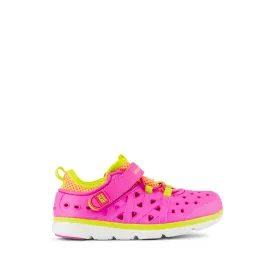 Stride Rite Made 2 Play Phibian Girls' Sneaker in Pink